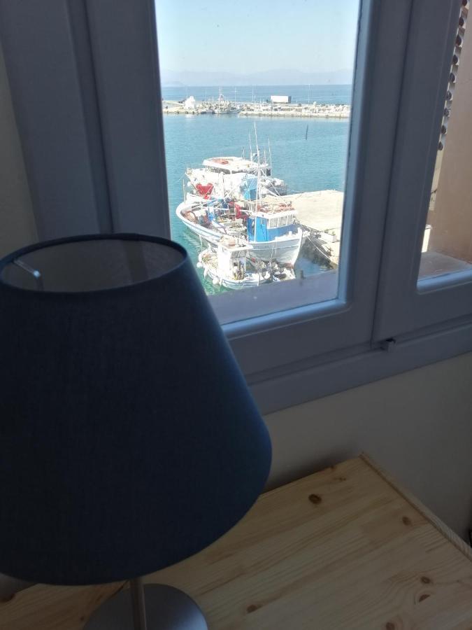 Aegina Port Apt 2-Διαμέρισμα Στο Λιμάνι Της Αίγινας 2 Exterior foto