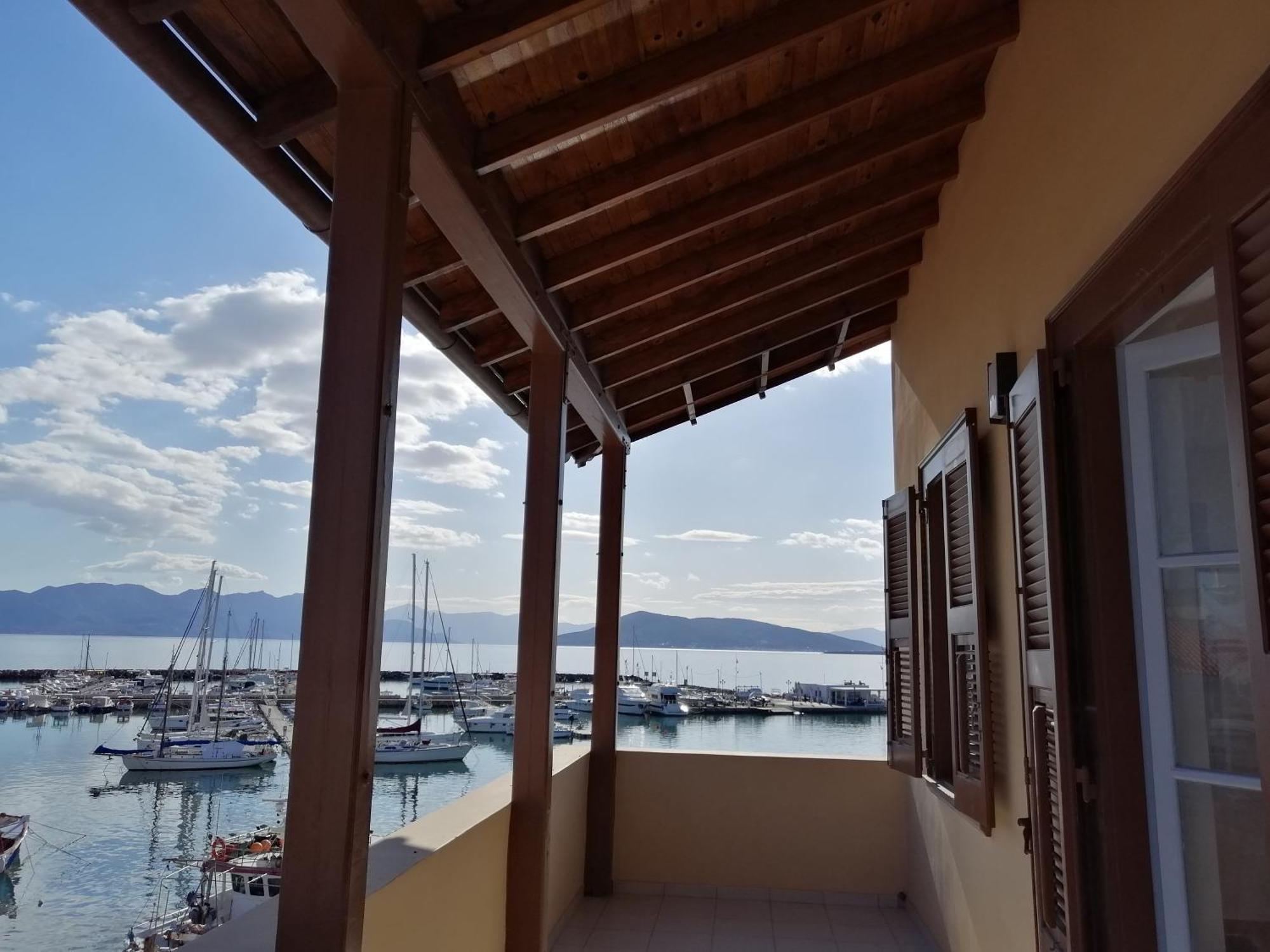 Aegina Port Apt 2-Διαμέρισμα Στο Λιμάνι Της Αίγινας 2 Quarto foto